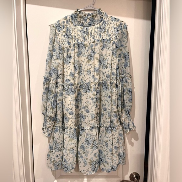Storia Dresses & Skirts - Storia Light Blue Floral Mini Dress
